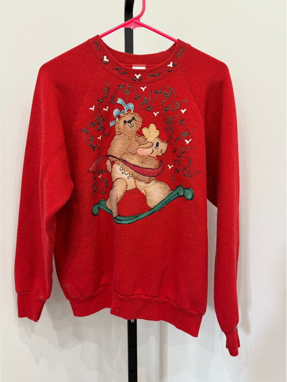 Vintage Fruit of the Loom Red Ladies Sweatshirt Embroidered Bear Design Size L